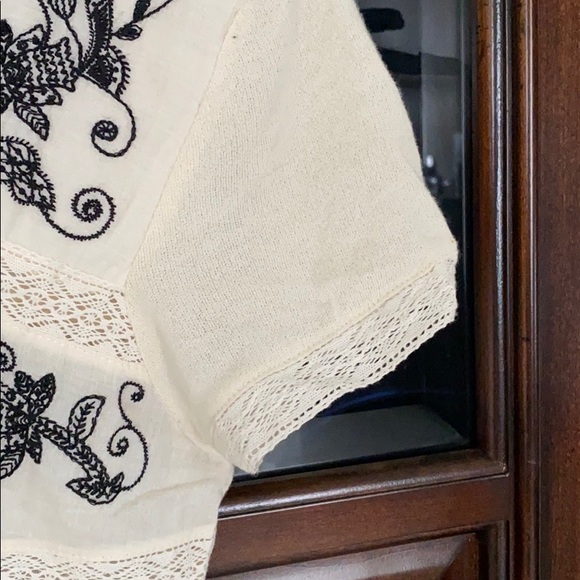 ZARA EUC beige blouse - Picture 3 of 11